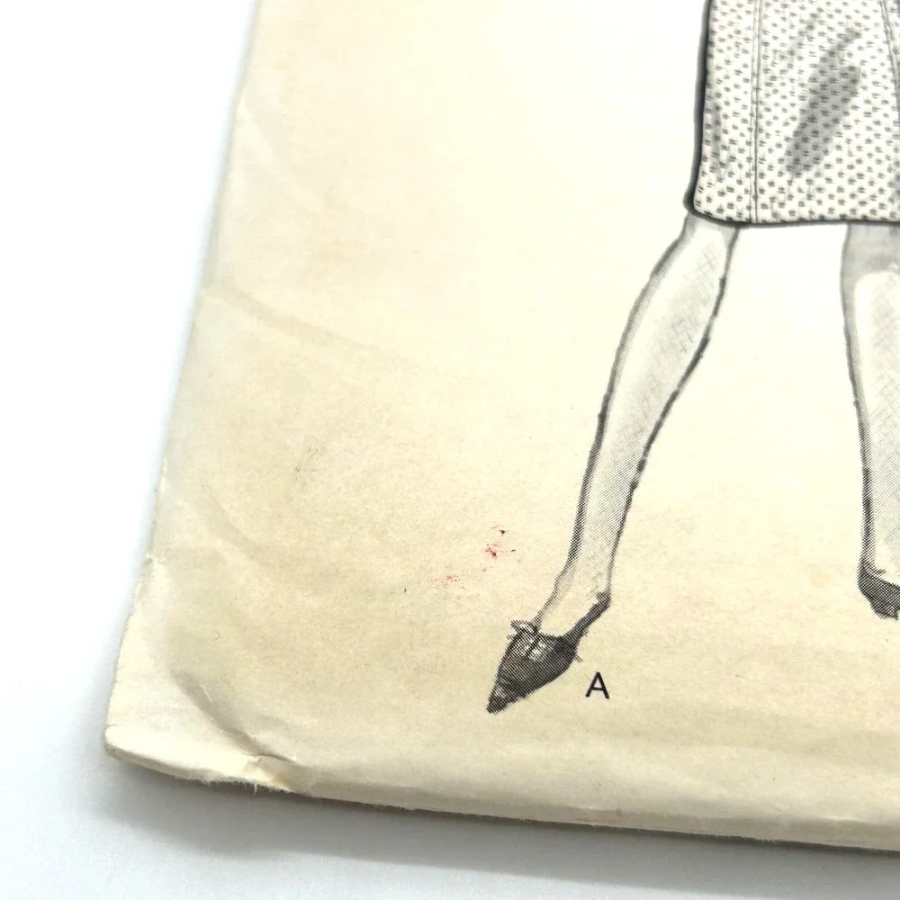 Vogue Vintage 1960's Pattern‎ #6564 Women's Skirt Wasit 28